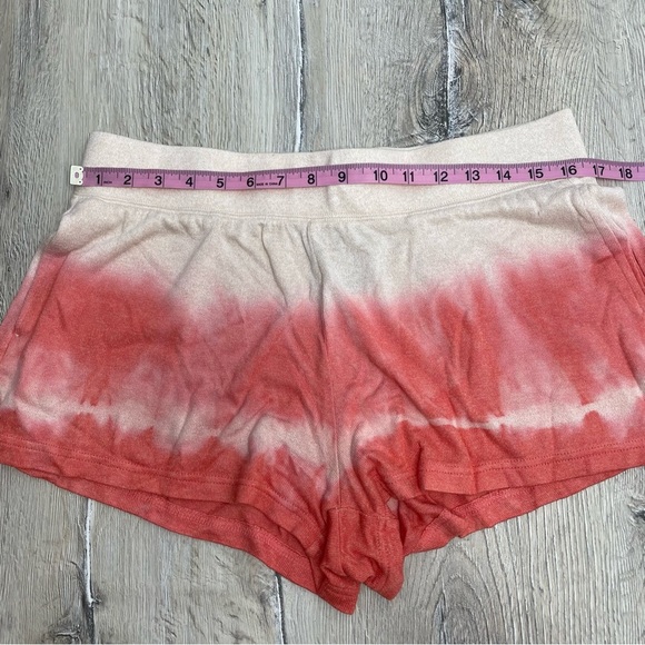 Roxy Staying True Shorts - Picture 7 of 15